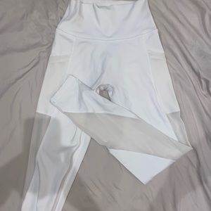 Aerie high waisted white/mesh leggings
